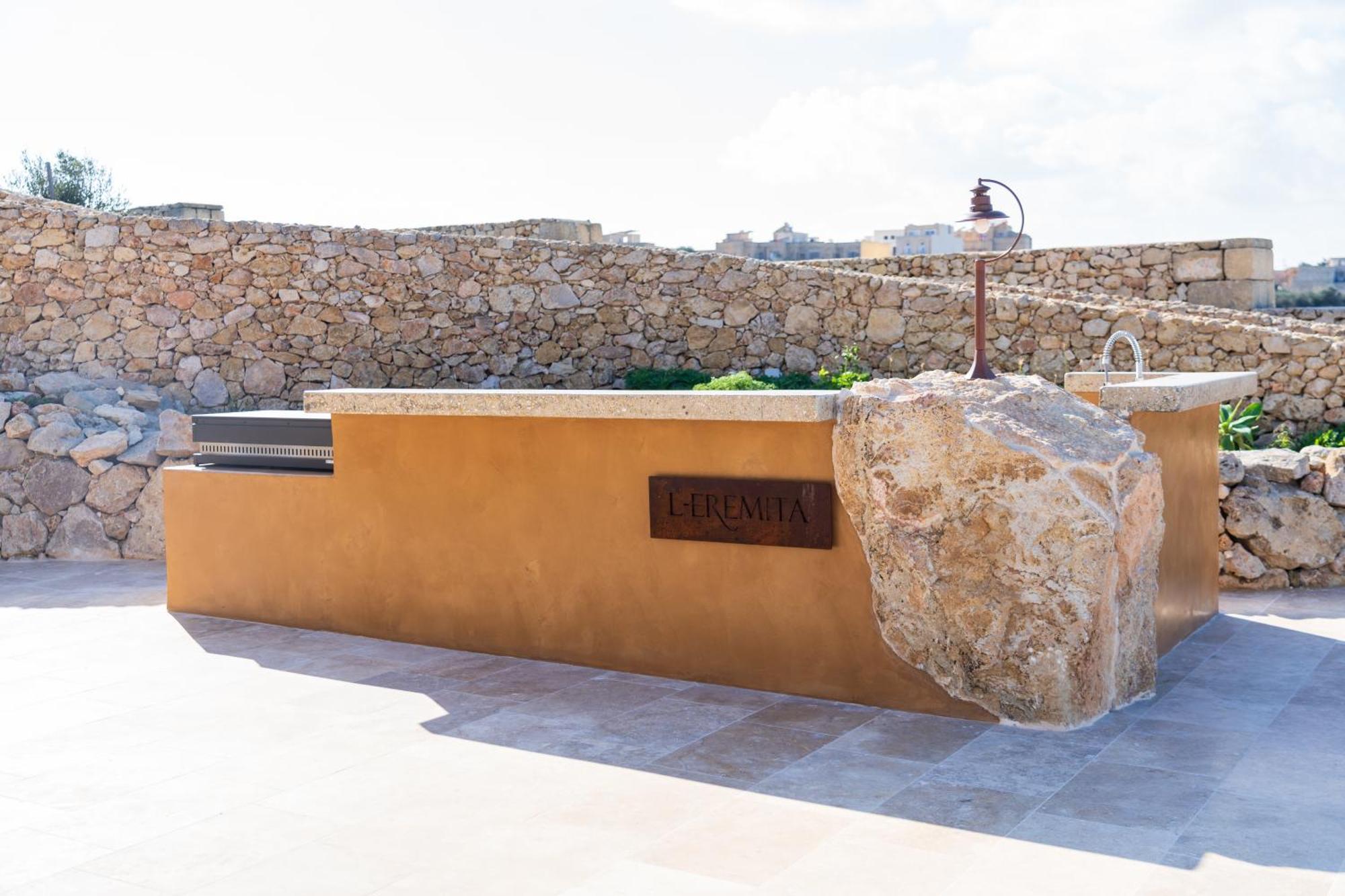 L-Eremita Boutique Hotel Qala Luaran gambar