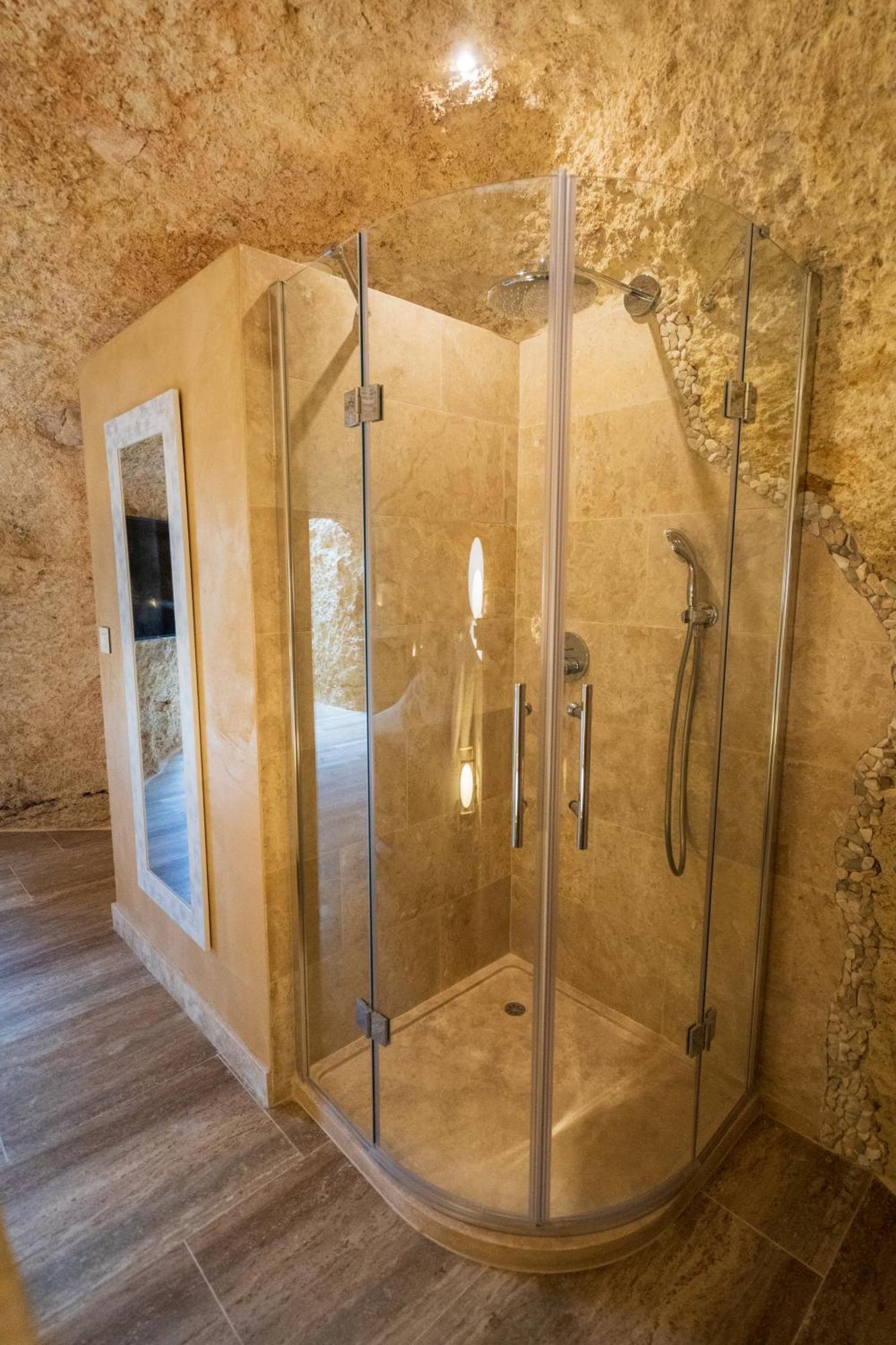 L-Eremita Boutique Hotel Qala Luaran gambar