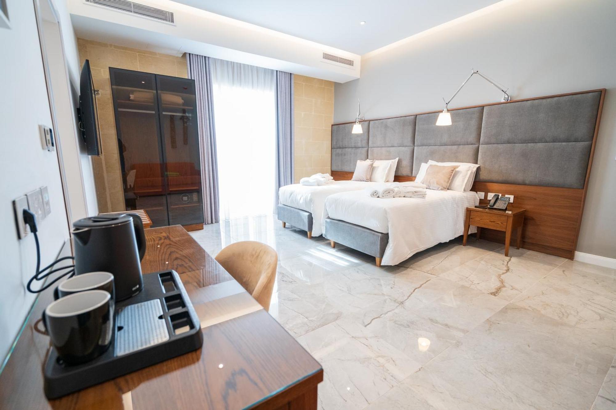 L-Eremita Boutique Hotel Qala Luaran gambar