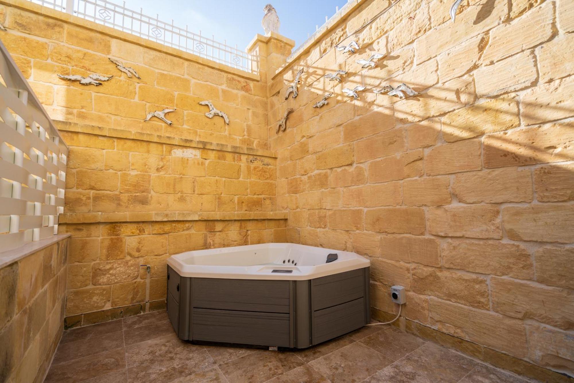 L-Eremita Boutique Hotel Qala Luaran gambar