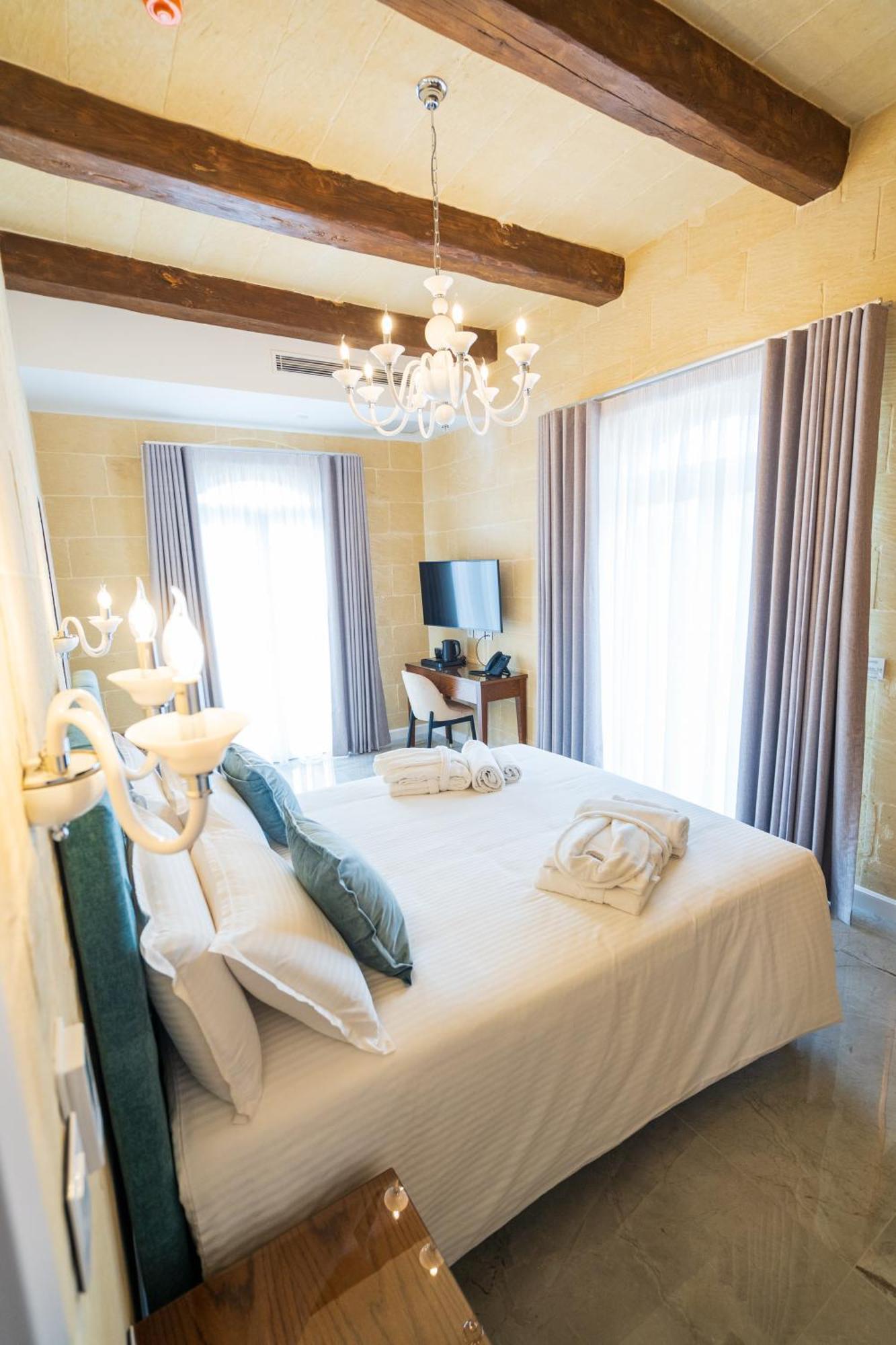 L-Eremita Boutique Hotel Qala Luaran gambar